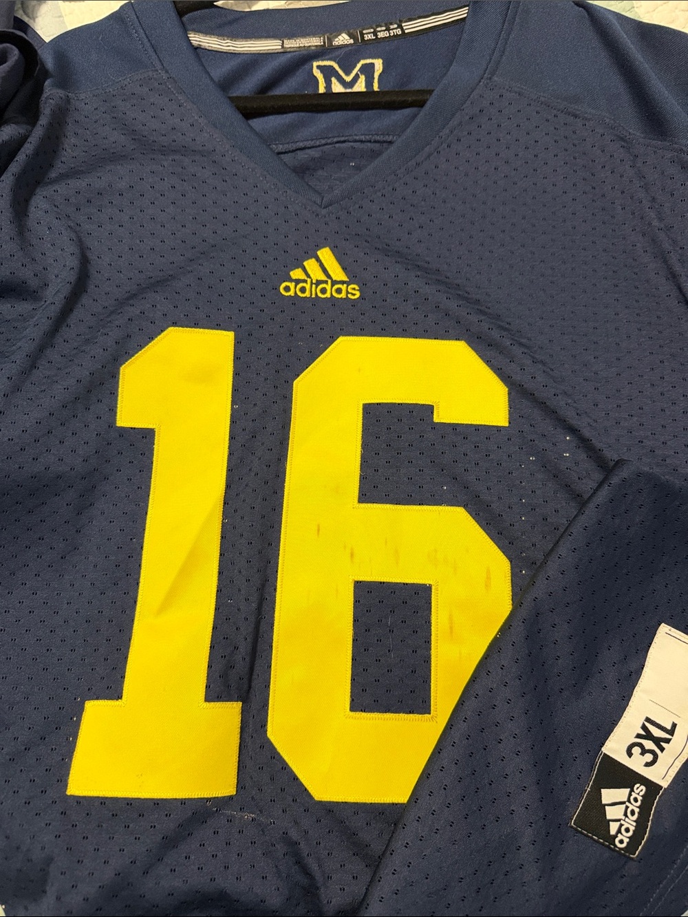 PLAYER U of M -Go Blue MICHIGAN Men’s Navy and Yellow #16 Athletic Jersey